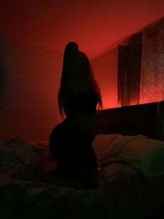 @hotgirlrayven