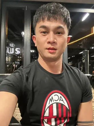 @shyboyzaxx