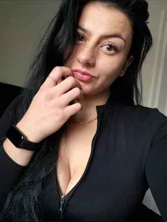 @tits-and-tats