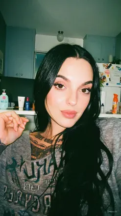 @violetvoss3