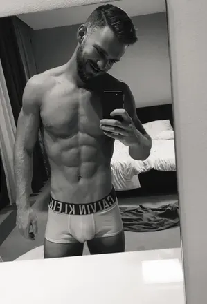 @petervlk
