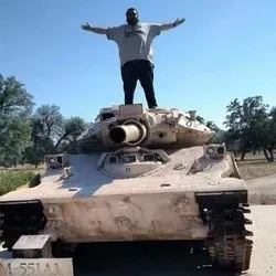 @twobagsofbeef