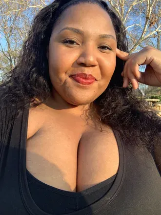 @moonabegrandbbw