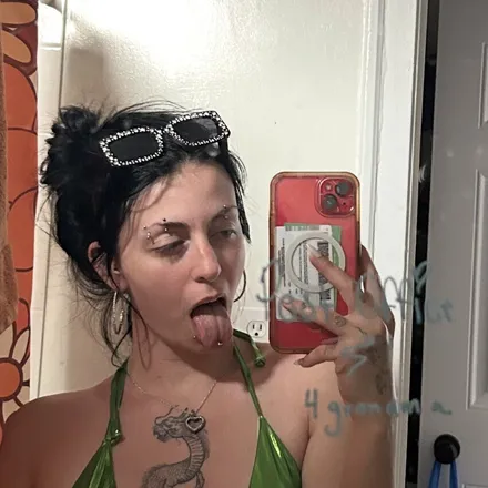 @cherryb0mb01