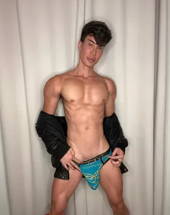 @thehumankendoll