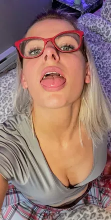@lexxxikitten