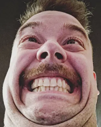 @derolli