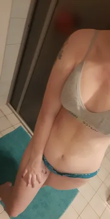 @petitesilverfox