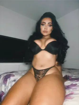 @chloemetcalf