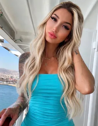@elypeachie