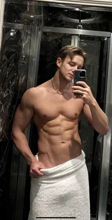 @derek_twink