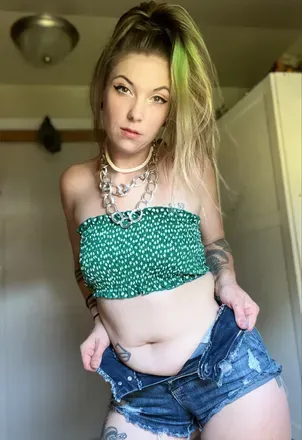 @bootyjetson