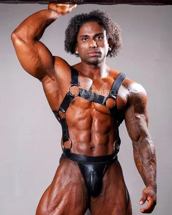 @papii_hosea