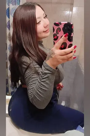 @iamtaniaa