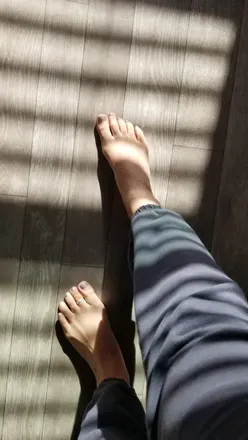 @polynesianonlyfeet