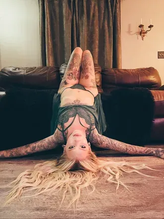 @bellareezy