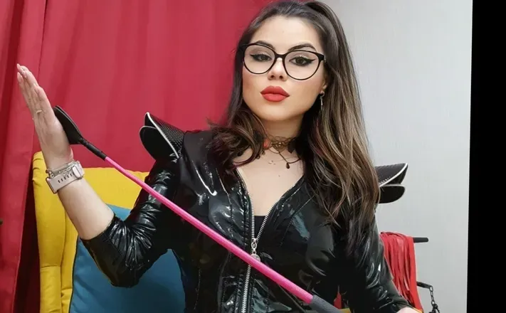 @empressabigail