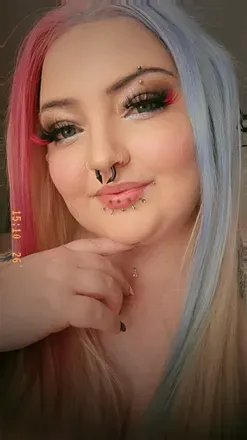 @daisyreynoldsquinn