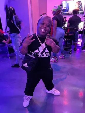 @officialmidgetmac