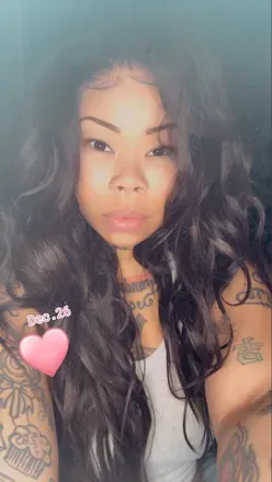 @glaze_my_doughnutz
