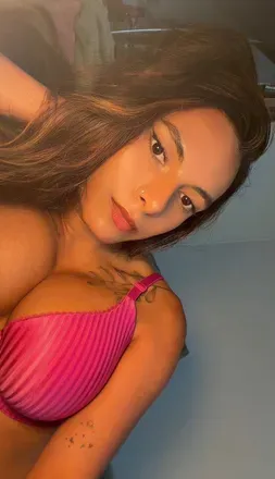 @bustypetitemyra
