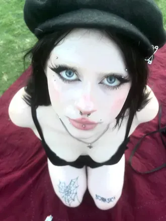 @bloodbunnie