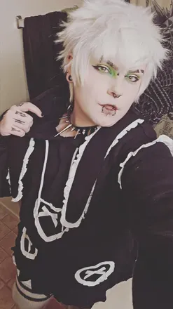 @solarian_riot