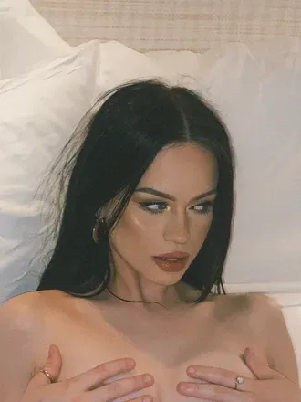 @xoxoissbella
