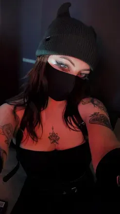 @pixiisins