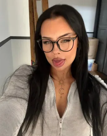 @larabttnn