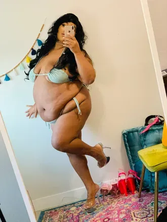 @fatthousewifee