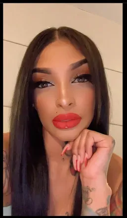 @elliesweetz