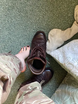 @army_feeties