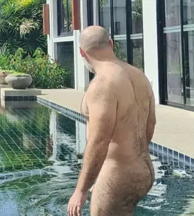 @furrydaddyspain
