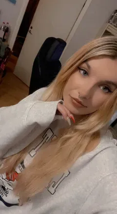 @twitchjana