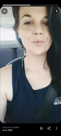 @smokingwoman
