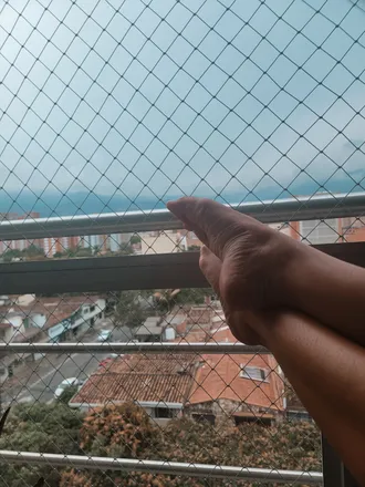 @kardashianfeet2