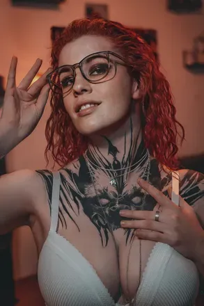 @julifox