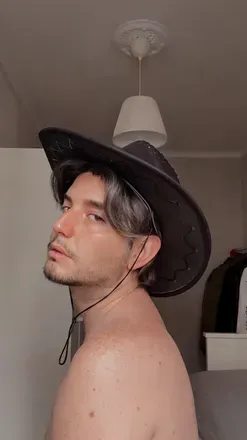 @sorrybae