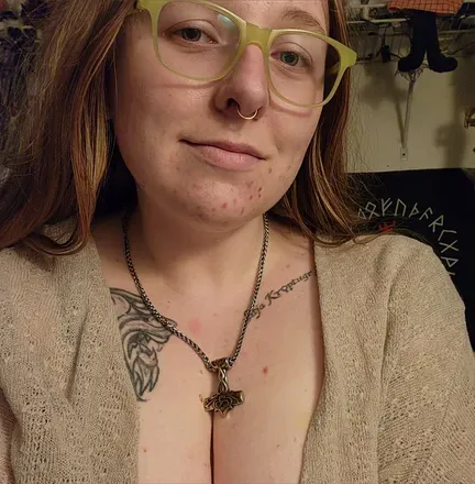 @crazycowlady25