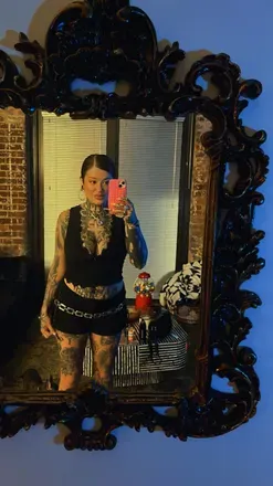 @lauraleelove11