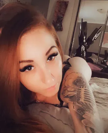 @vixendominatrix