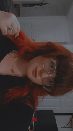 @hellomrseden