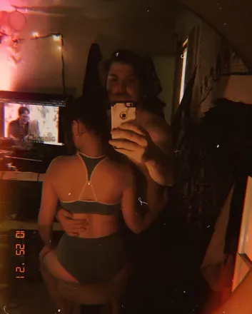 @achroniccouple