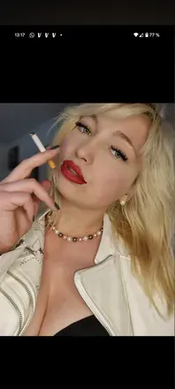 @theresasmoke
