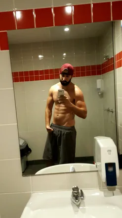 @hislux