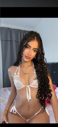 @skinny.curly