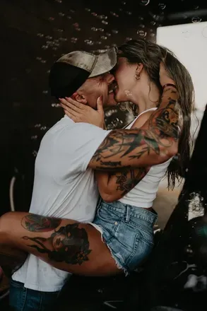@fyrecouplepage