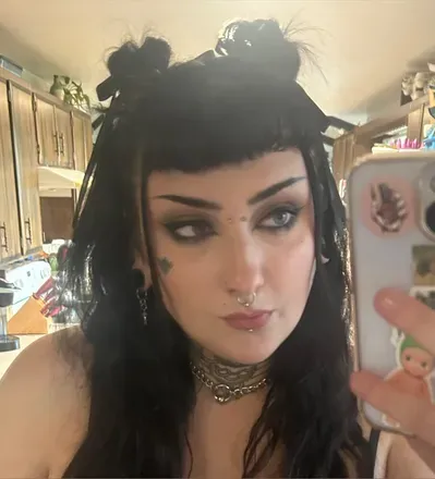 @maddiefoxx98