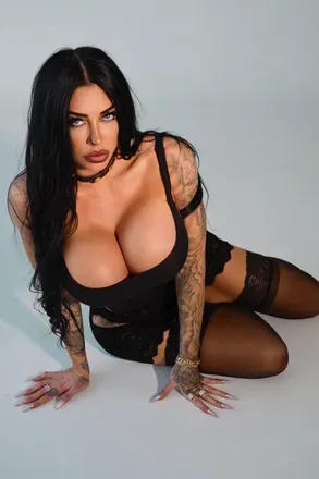 @iamlmonies